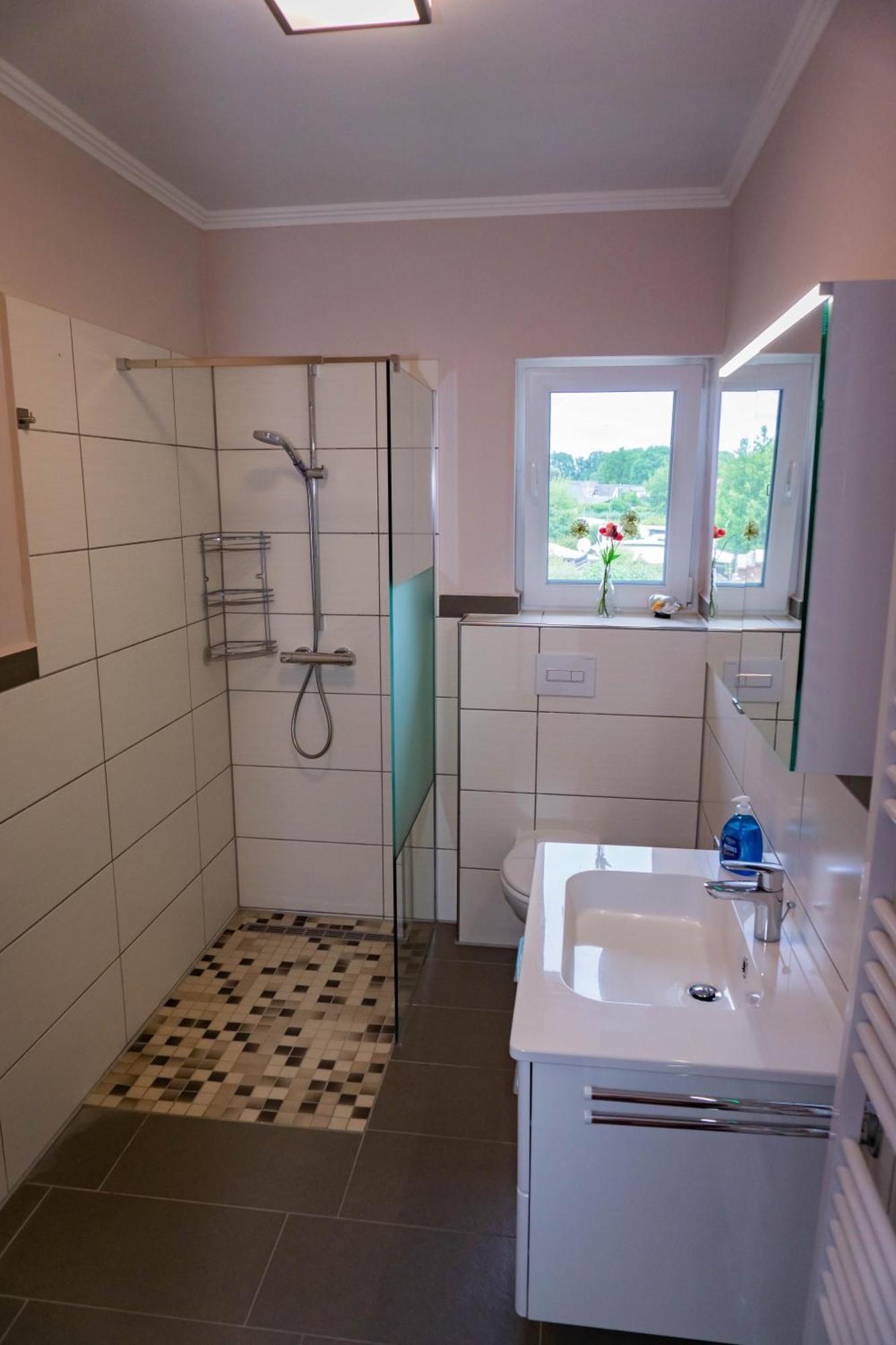 Apartamento Haus Strandglueck - Urlaub Mit Blick Auf Den Duemmer See Lembruch Exterior foto