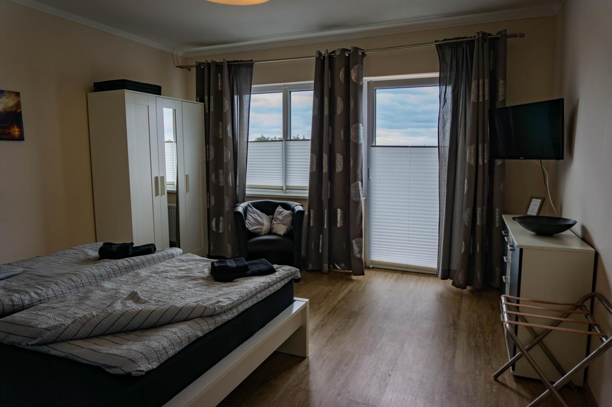 Apartamento Haus Strandglueck - Urlaub Mit Blick Auf Den Duemmer See Lembruch Exterior foto